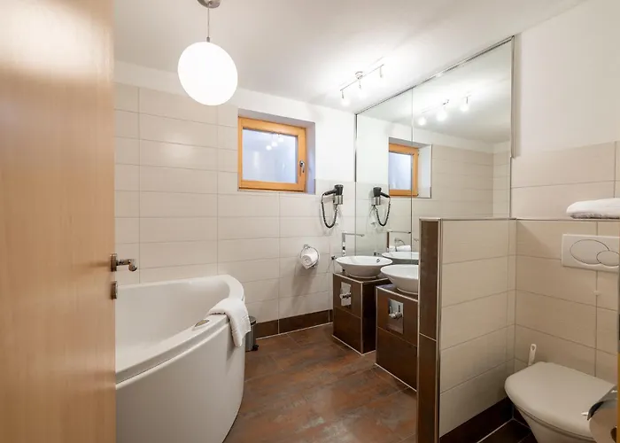 Arch San Martin B * Scuol